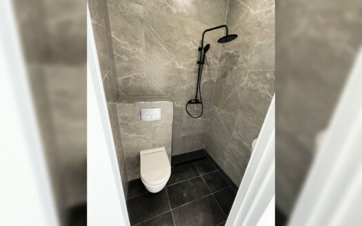 accommodation 52-7 | Renovated apartment with fine finishes in the city center.