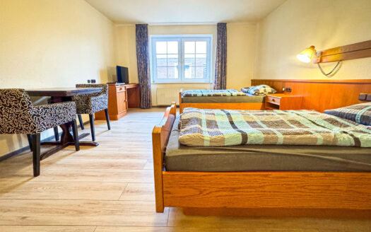 Accommodation 33- 6