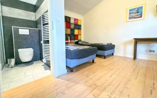 Accommodation 79-11