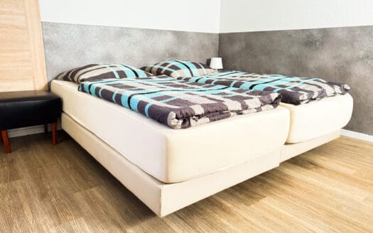 Accommodation 33-41 - W