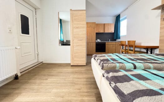 Accommodation 33-41 - W